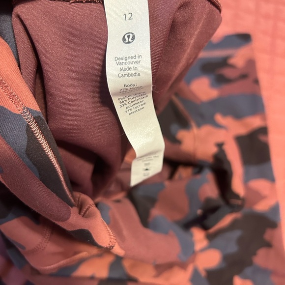 Lululemon Wunder Train High Rise - Picture 5 of 8